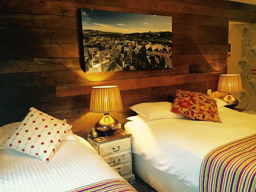 The Waterman'S Arms Bed & Breakfast Totnes Room photo