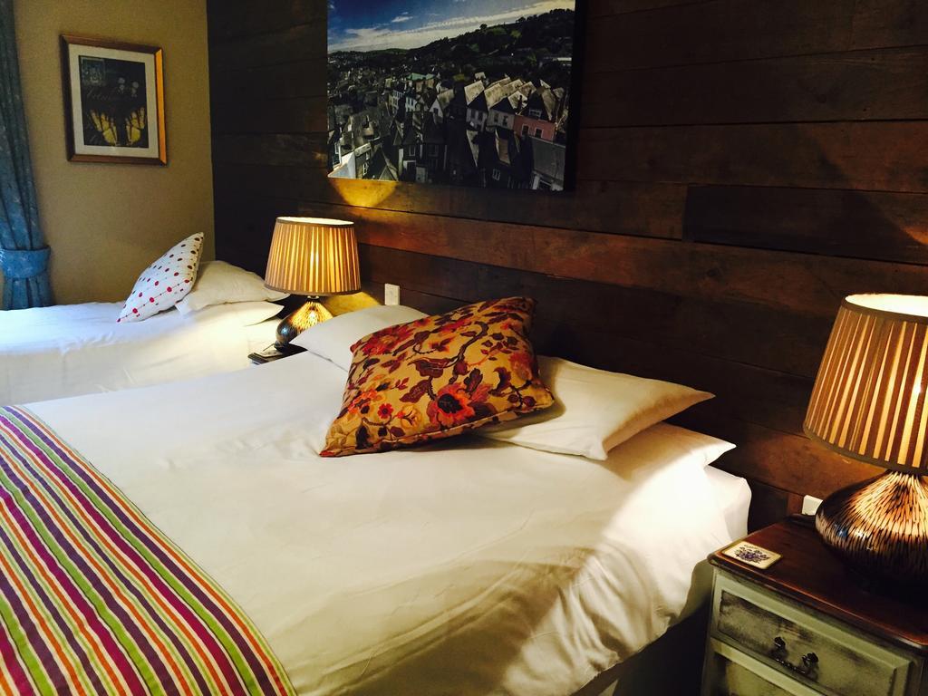 The Waterman'S Arms Bed & Breakfast Totnes Room photo